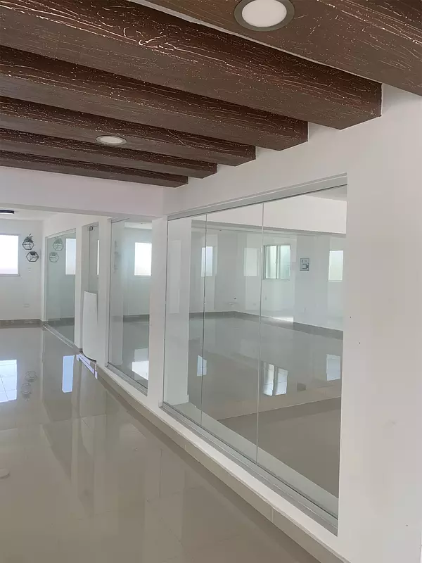 oficinas y locales comerciales - Local espacio abierto 2