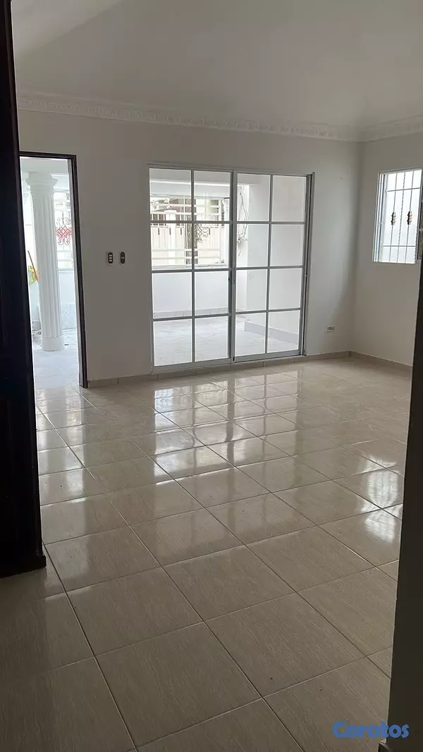 casas - venta de casa en la autopista de san isidro brisa oriental Santo Domingo  8