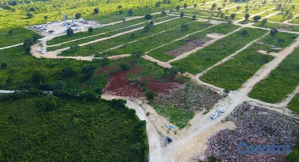 solares y terrenos - Solar en venta en punta cana 3