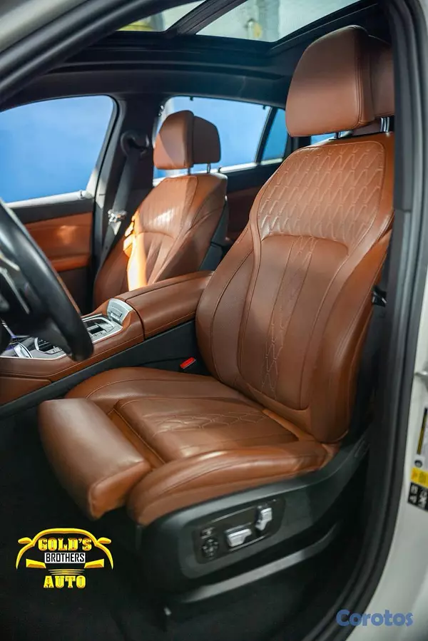 jeepetas y camionetas - BMW X6 M60i 2024 Recien Importada Clean Carfax 7