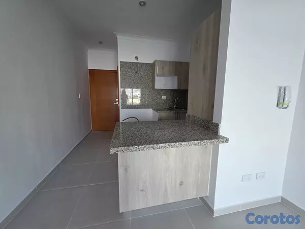 apartamentos - Alquiler apartamento vacio, Evaristo Morales  7