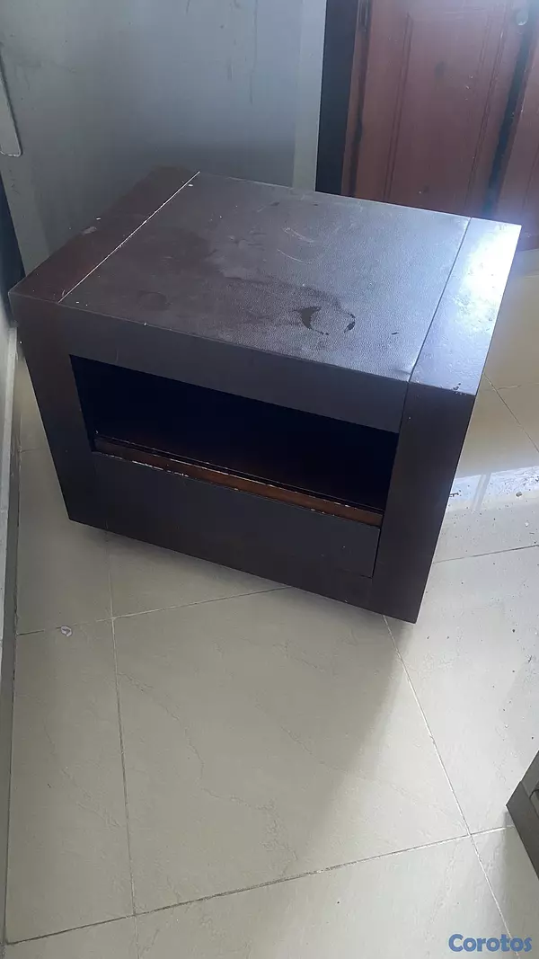 decoración y accesorios - mesa de noche o auxiliar  2