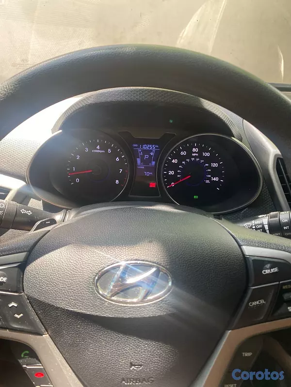 carros - Se vende Hyundai Veloster 2015💥 versión estándar  10