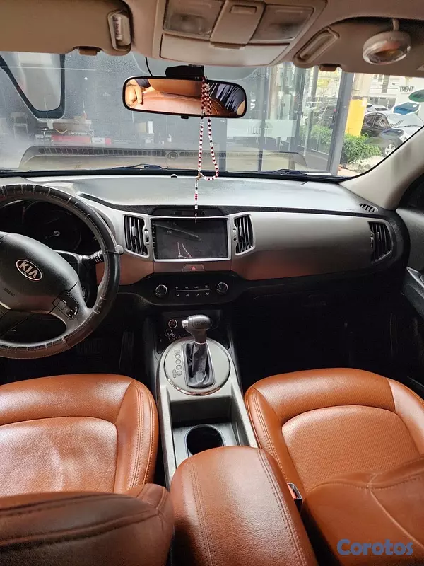 jeepetas y camionetas - Kia Sportage 2015 - 850,00 negociable 7