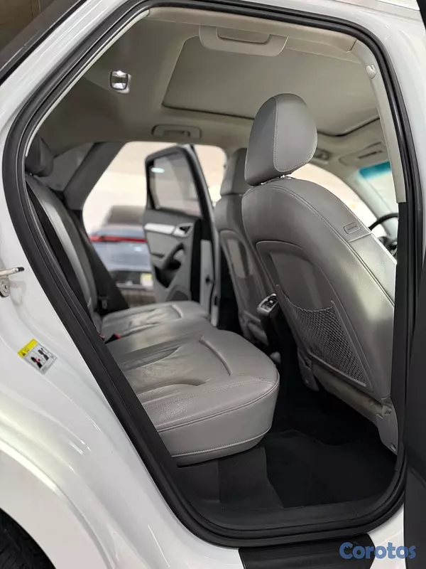 jeepetas y camionetas -  Audi  Q3 2016 8