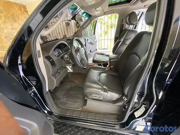 jeepetas y camionetas - se vende Nissan pathfinder americana 2005  6