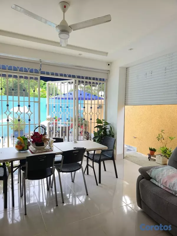 casas - HERMOSA CASA EN VENTA - SANTIAGO. 3