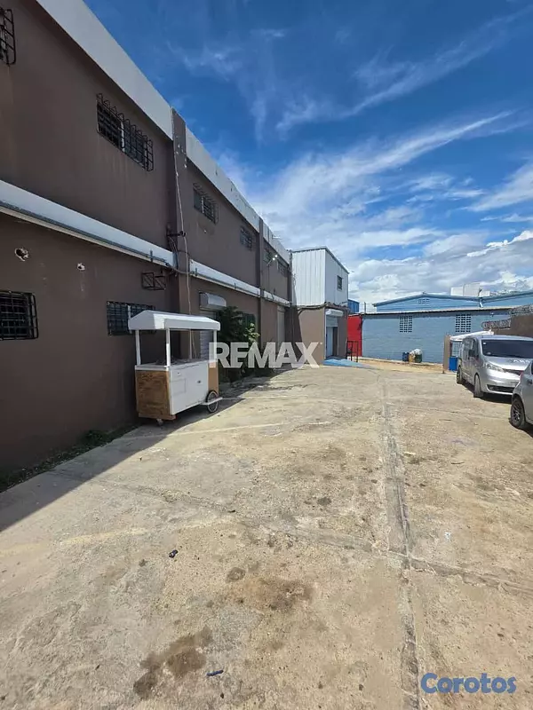 oficinas y locales comerciales - Nave Industrial en PANTOJA SANTO DOMINGO OESTE 7