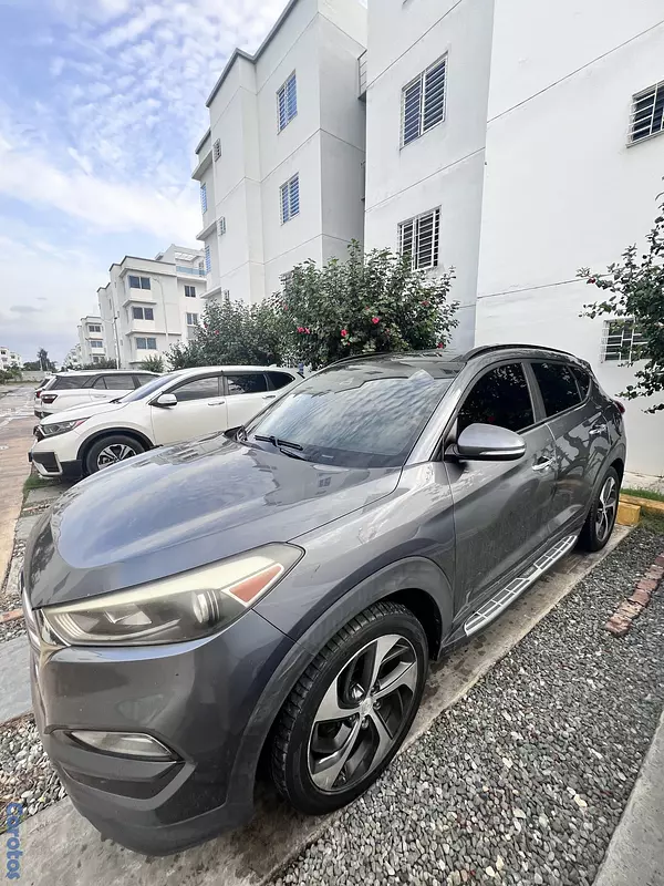 jeepetas y camionetas - Hyundai Tucson 2016 Limited Turbo 4x4 2