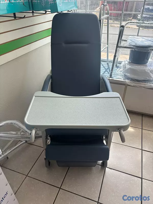 Salud y Equipamiento Médico - sillon reclinable con poco uso, para envejecientes 3