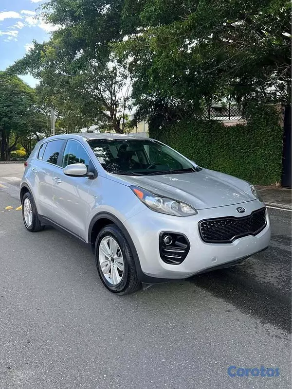 jeepetas y camionetas - Kia Sportage LX 2019 Negociable 5