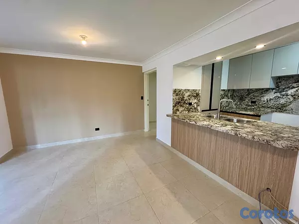 apartamentos - Apartamento en alquiler de 2habitaciones en Av Sarasota recién remodelado  2
