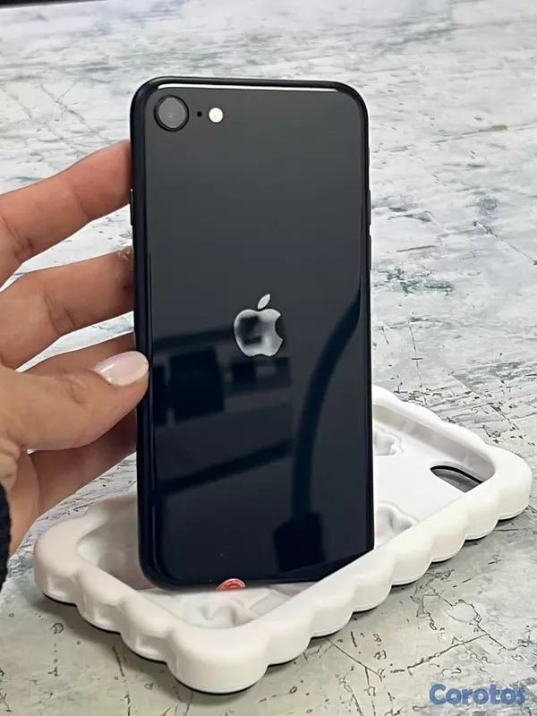 celulares y tabletas - IPHONE SE 3RA  2