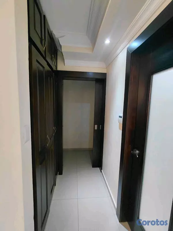 apartamentos - Ph 280 M2 En El Cacique Avenida Independencia 3 Hab 2 parqueos 4to piso
 8