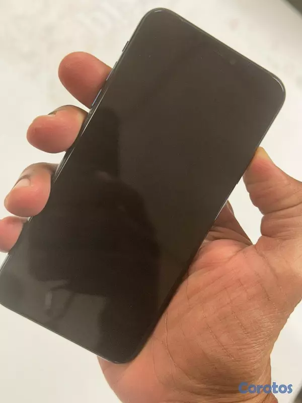 celulares y tabletas - T- VENDO MI IPHONE 11 PRO MAX 256 GB, Y APPLE WATCH SERIE 5,EN $20.000. Como new 2