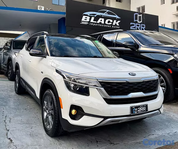jeepetas y camionetas - Kia Seltos S 2021 4x4 6