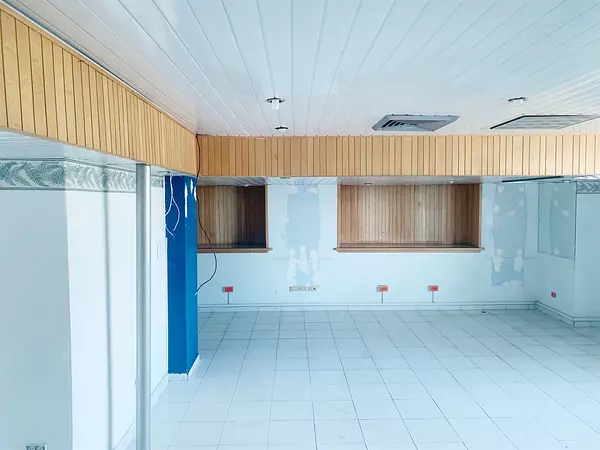 oficinas y locales comerciales - Local en Piantini espacio abierto 3