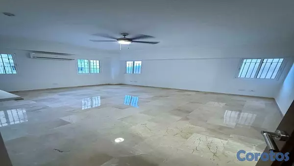 apartamentos - Renta Apt espacioso Piantini 2do piso 5