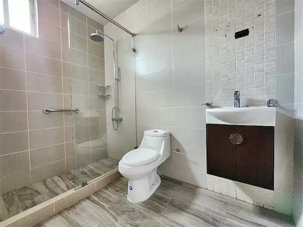apartamentos - Espacioso apartamento de renta en Los Cerros de Gurabo  2