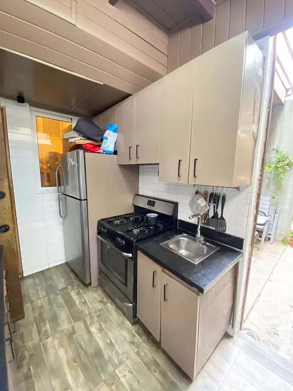 apartamentos - Alquilo apartamento amueblado en Piantini 8