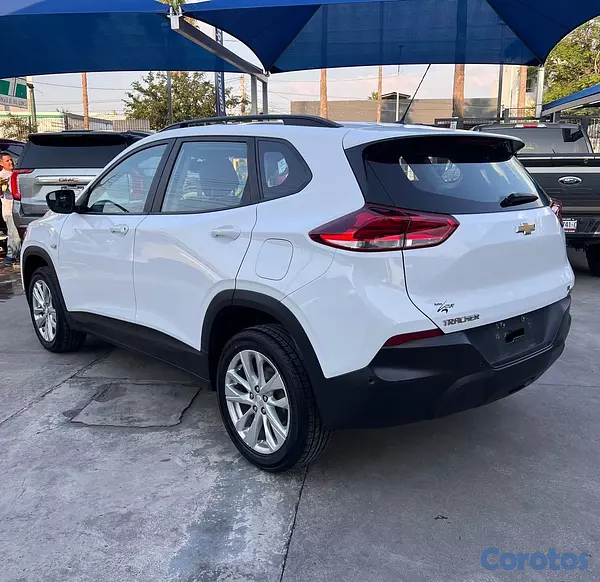 jeepetas y camionetas - Chevrolet Tracker LT 2023 | con 10770 Km 6