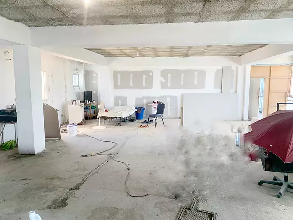 oficinas y locales comerciales - Local en venta en Arroyo Hondo  3