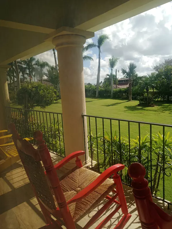 casas vacacionales y villas - Casa de campo villa, en un cul de sac, privacidad con más de 10 parqueos 6