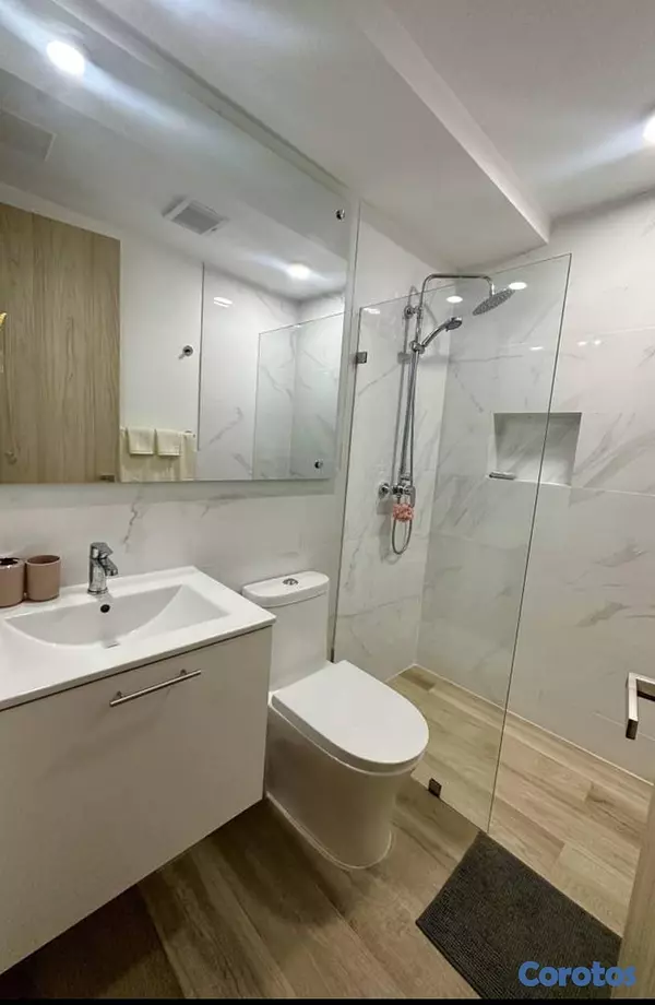 casas vacacionales y villas - Exquisito condominio de 3 habitaciones en The Beach, Centro de Punta Cana 10