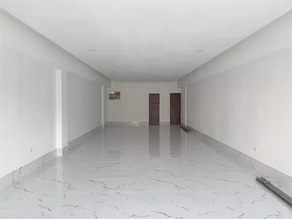 oficinas y locales comerciales - Local comercial en primer nivel  2