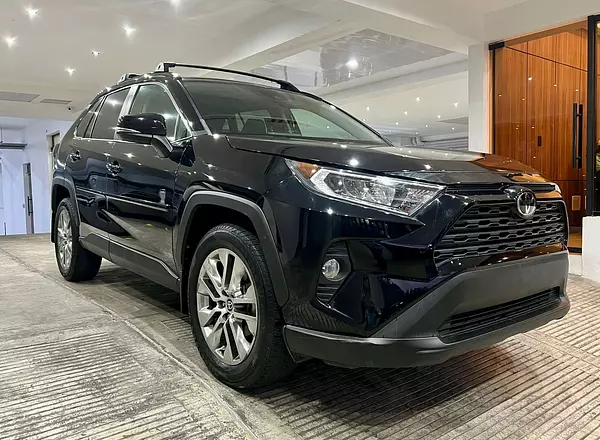 jeepetas y camionetas - Toyota rav4 2021 exl clean  2