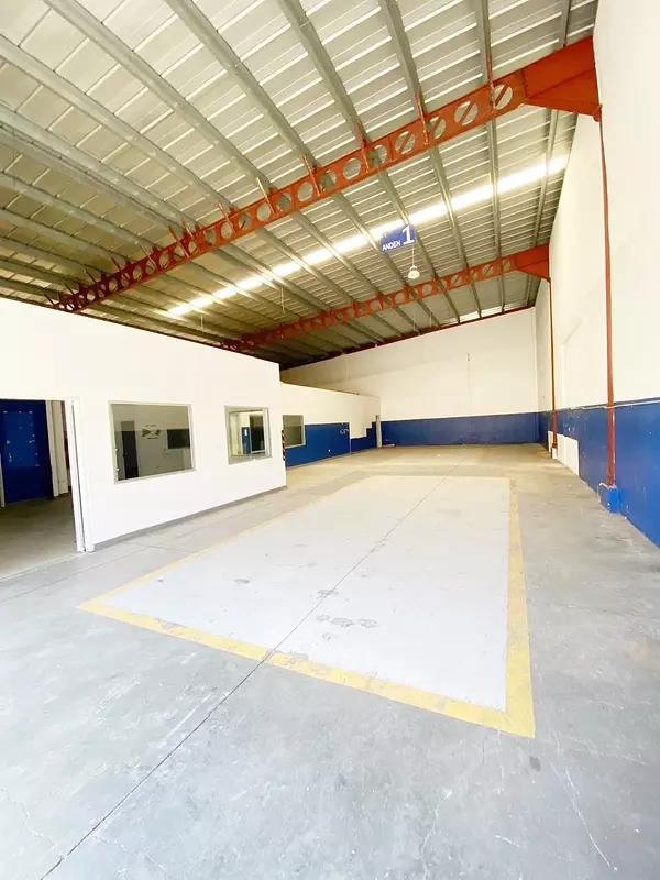 oficinas y locales comerciales - Nave industrial en alquiler  7