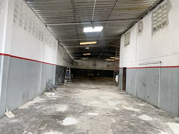 oficinas y locales comerciales - Alquiler de Nave comercial  2