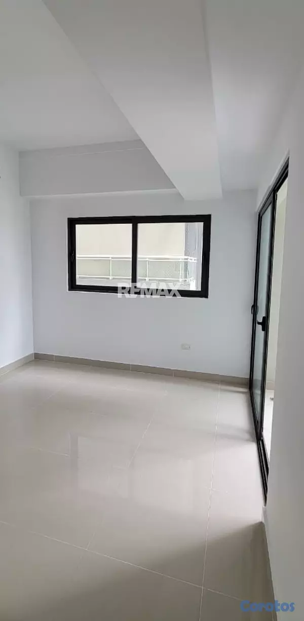 apartamentos - Apartamento Moderno en Evaristo Morales 3