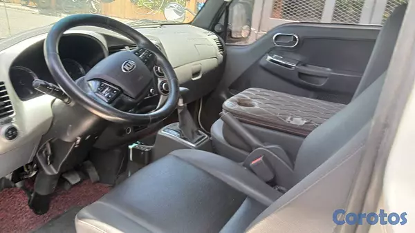 camiones y vehiculos pesados - VENDO CAMION KIA BOMGO III 2020 INICIAL 100,000 FI 8