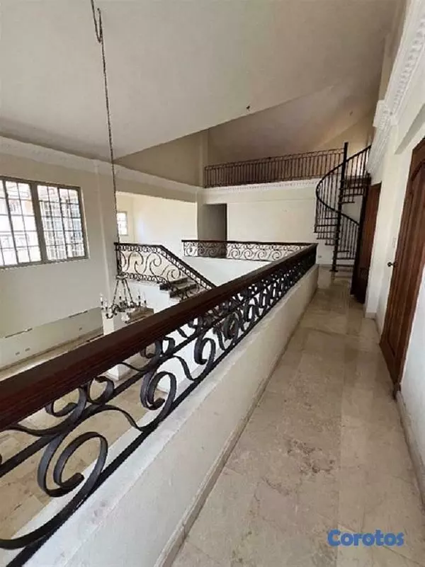 penthouses - Petnhouse Clasico Frente al parque Corazones Unidos 8