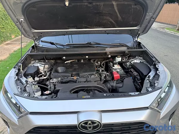 jeepetas y camionetas - Toyota RAV4 LE AWD 2020 6