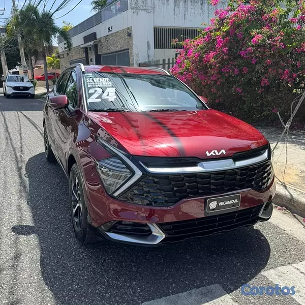 jeepetas y camionetas - Kia Sportage 2024 Luxury 5