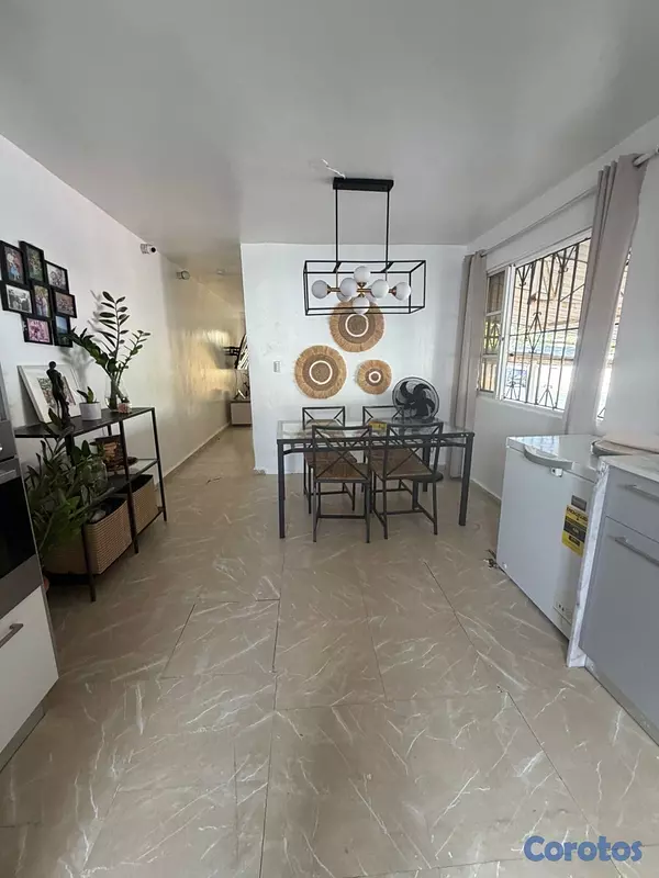 casas - vendo casa duplex dos habitaciones con patio 1.5 baños servicio jardín área comú 8