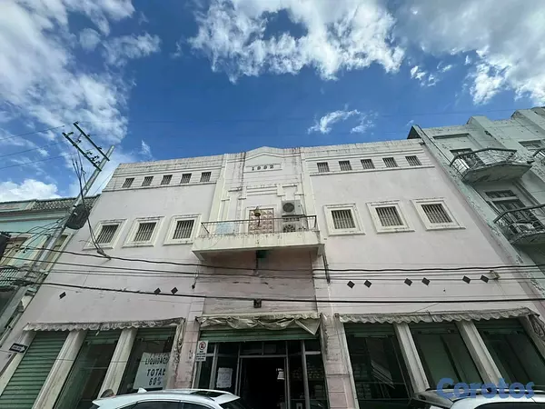 oficinas y locales comerciales - Local Comercial en Alquiler en Zona Colonial 

Código: PD627
 12