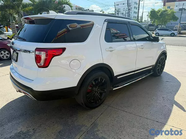 jeepetas y camionetas - ford explorer 2017 6