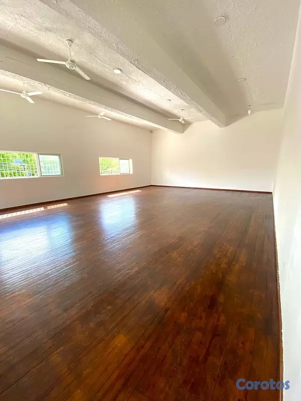 oficinas y locales comerciales - ✨ Se alquila Local tipo Estudio Boutique en Mirado 2