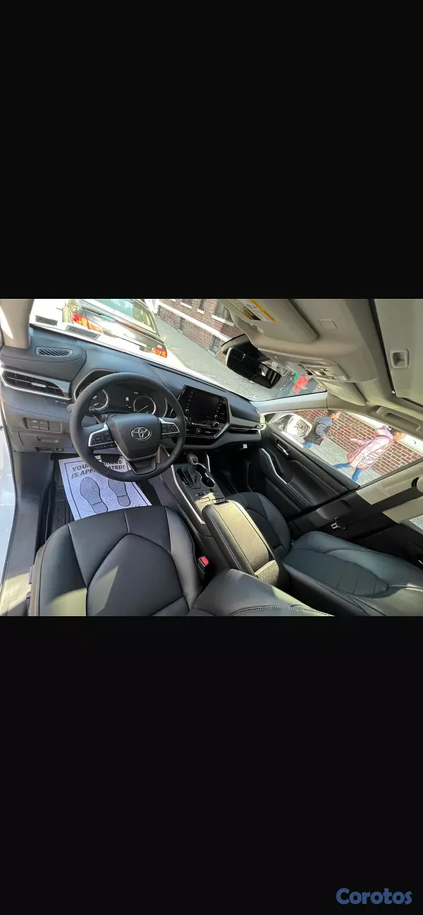 jeepetas y camionetas - Toyota Highlander 2025 7