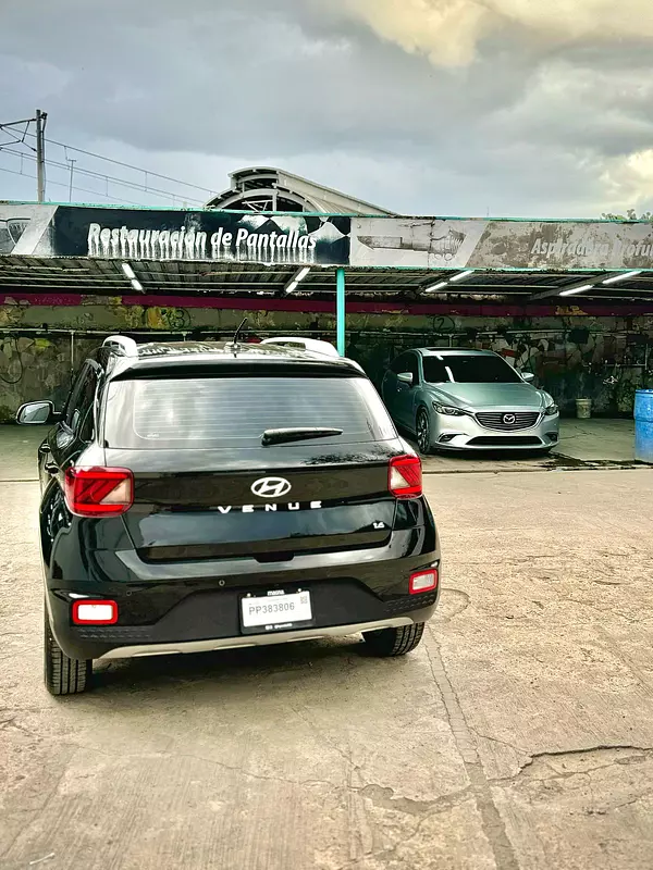 jeepetas y camionetas - Hyundai venue 2024 8