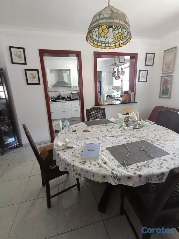 apartamentos - Se vende apt. en Urb. Paraiso, entre av. Churchill 3