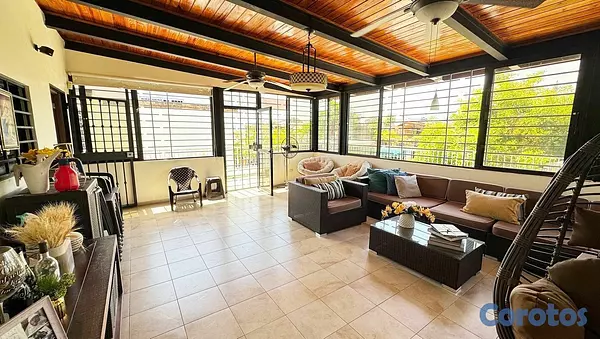 apartamentos - VENDO CASA AMPLIA Y ACOGEDORA-SAN GERONIMO  5