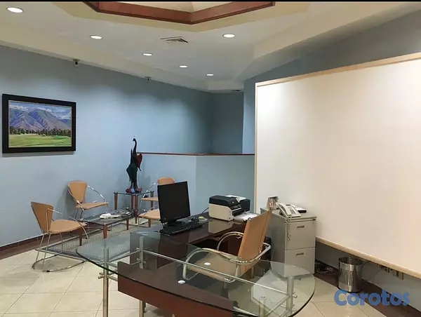 oficinas y locales comerciales - LOCAL EN PLAZA COMERCIAL VENTA 2