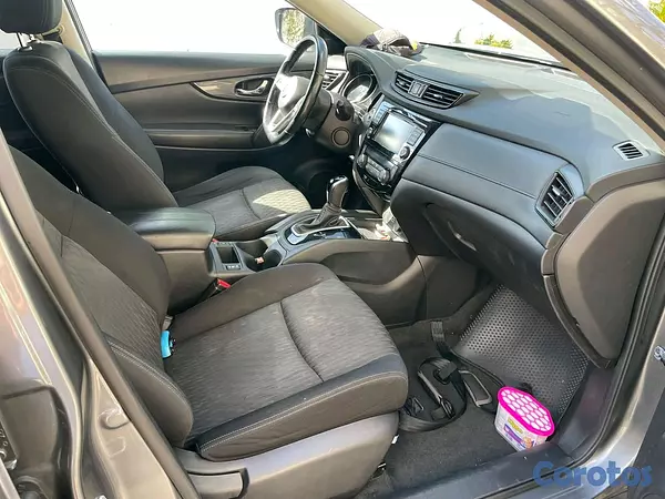 jeepetas y camionetas - Nissan rouge 2020 5