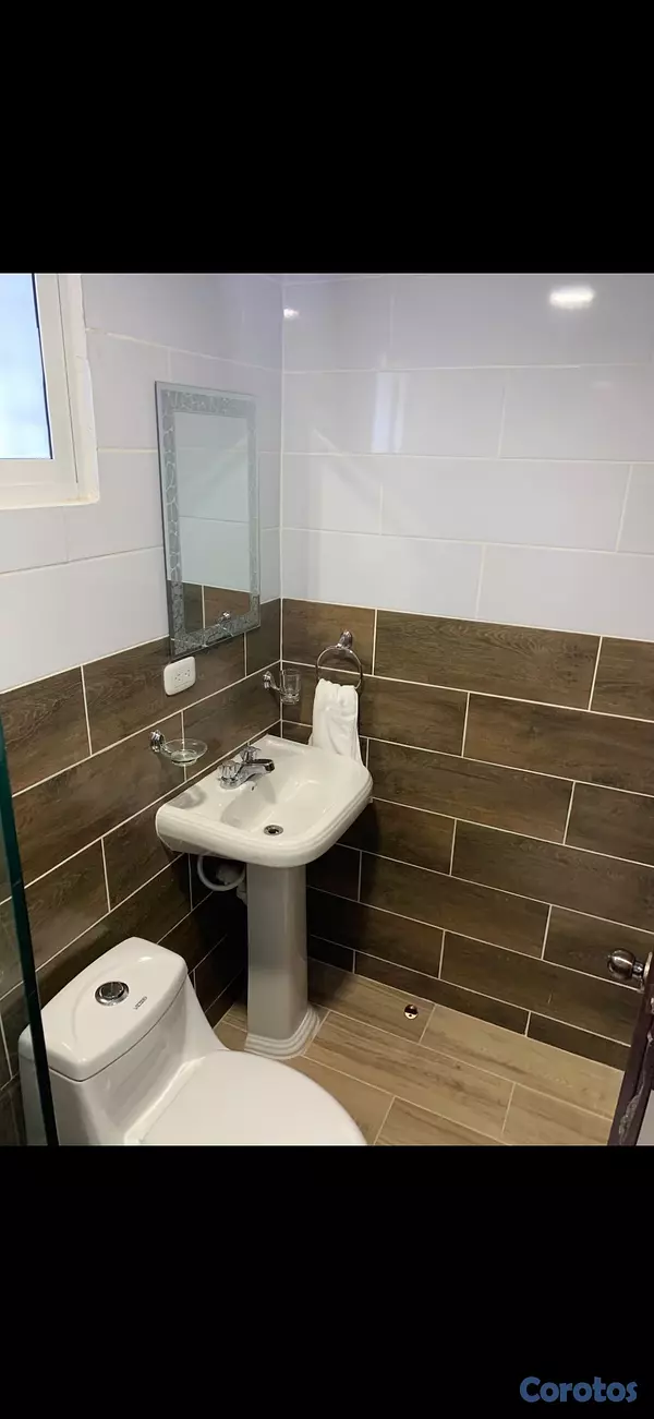 habitaciones y viviendas compartidas - Renta de Habitación con Entrada Privada y Baño Privado en el Centro de la Ciudad 4