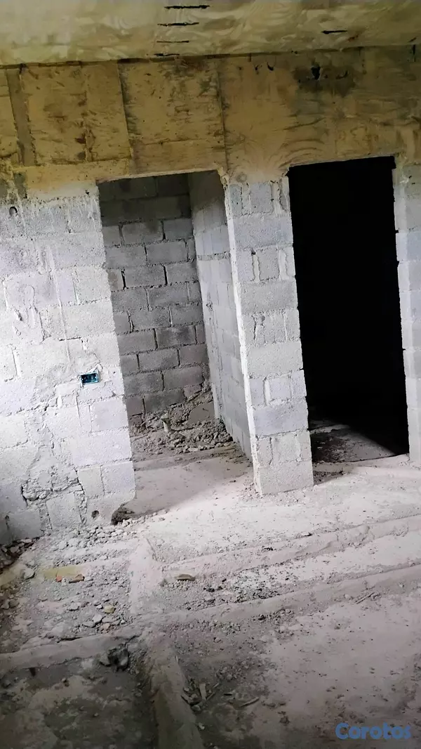 casas - gran oportunidad de inversión, amplia casa en obra gris.  19