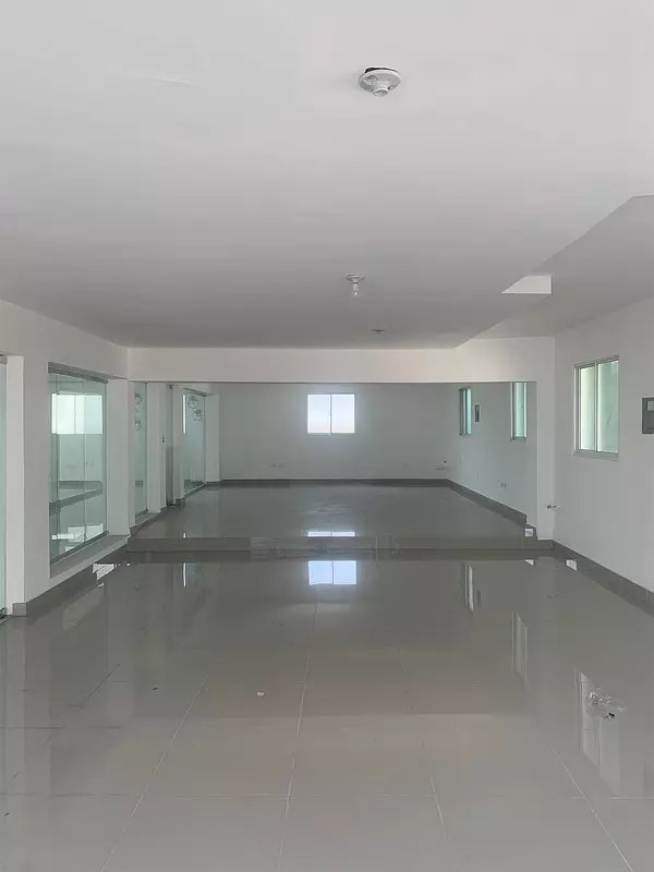 oficinas y locales comerciales - Local espacio abierto 5